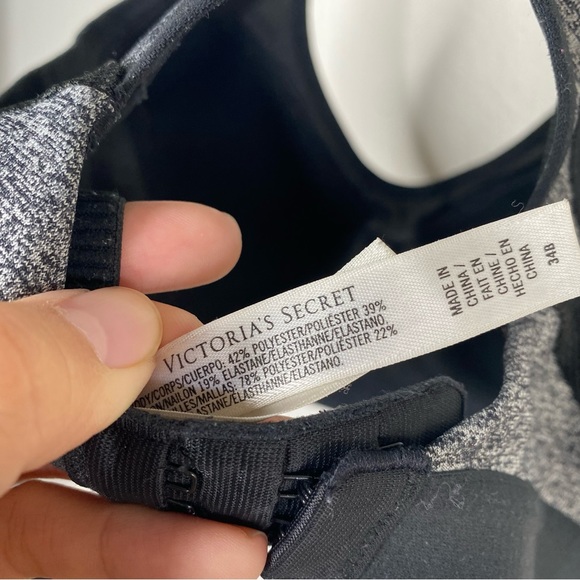 Bundle of Victoria’s Secret sports bras - Picture 9 of 16